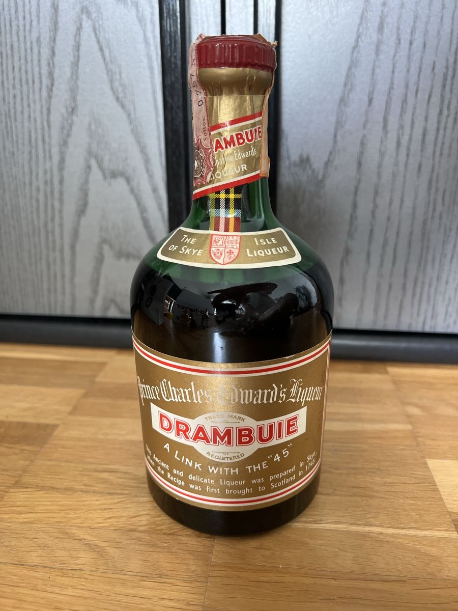 Bevande alcoliche: Drambuie Isle Liqueur versiegelt/neu – Nuovo e nell'imballaggio originale da Zürich venduto da Dinamista