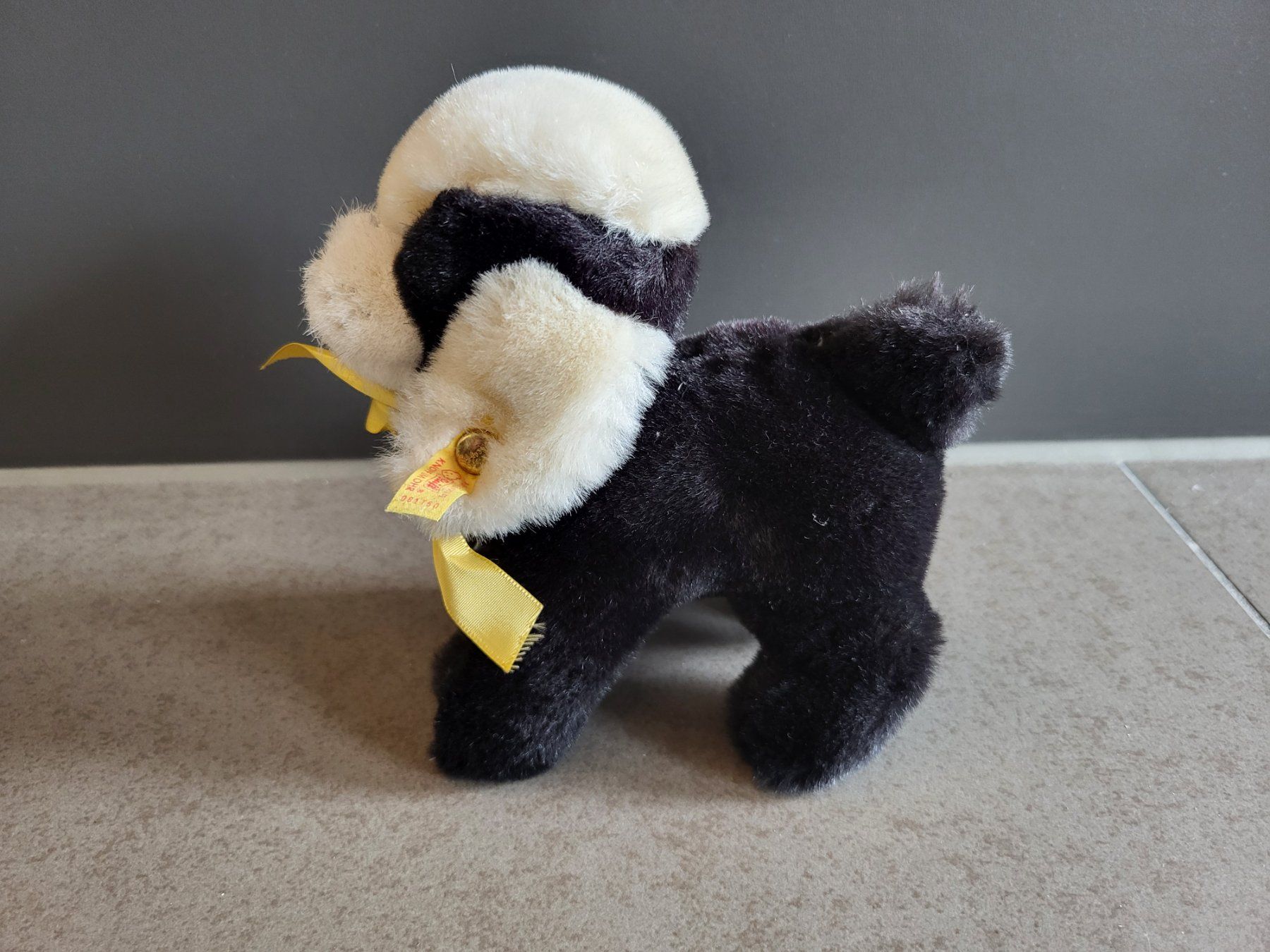Steiff Giocattoli: Steiff Hund – Nuovo (secondo la descrizione) da Zürich venduto da Orchidee