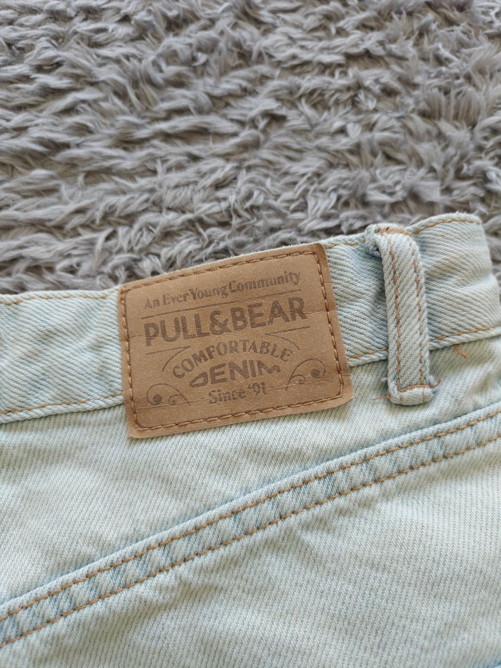 Pull&Bear Hosen: Hot Pants / Shorts  – Gebraucht aus Pieterlen von Saemelili 3