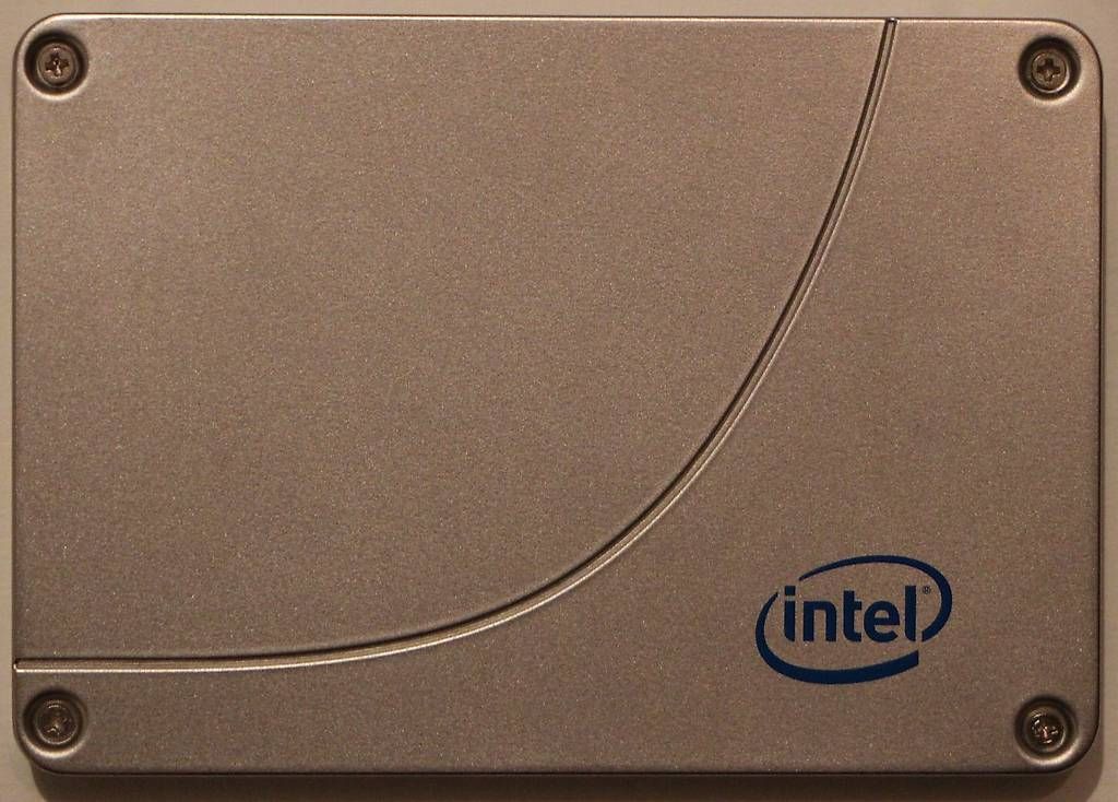 Intel Dischi rigidi: 240 GB Festplatte – Usato da Rüdtligen venduto da Vortigern