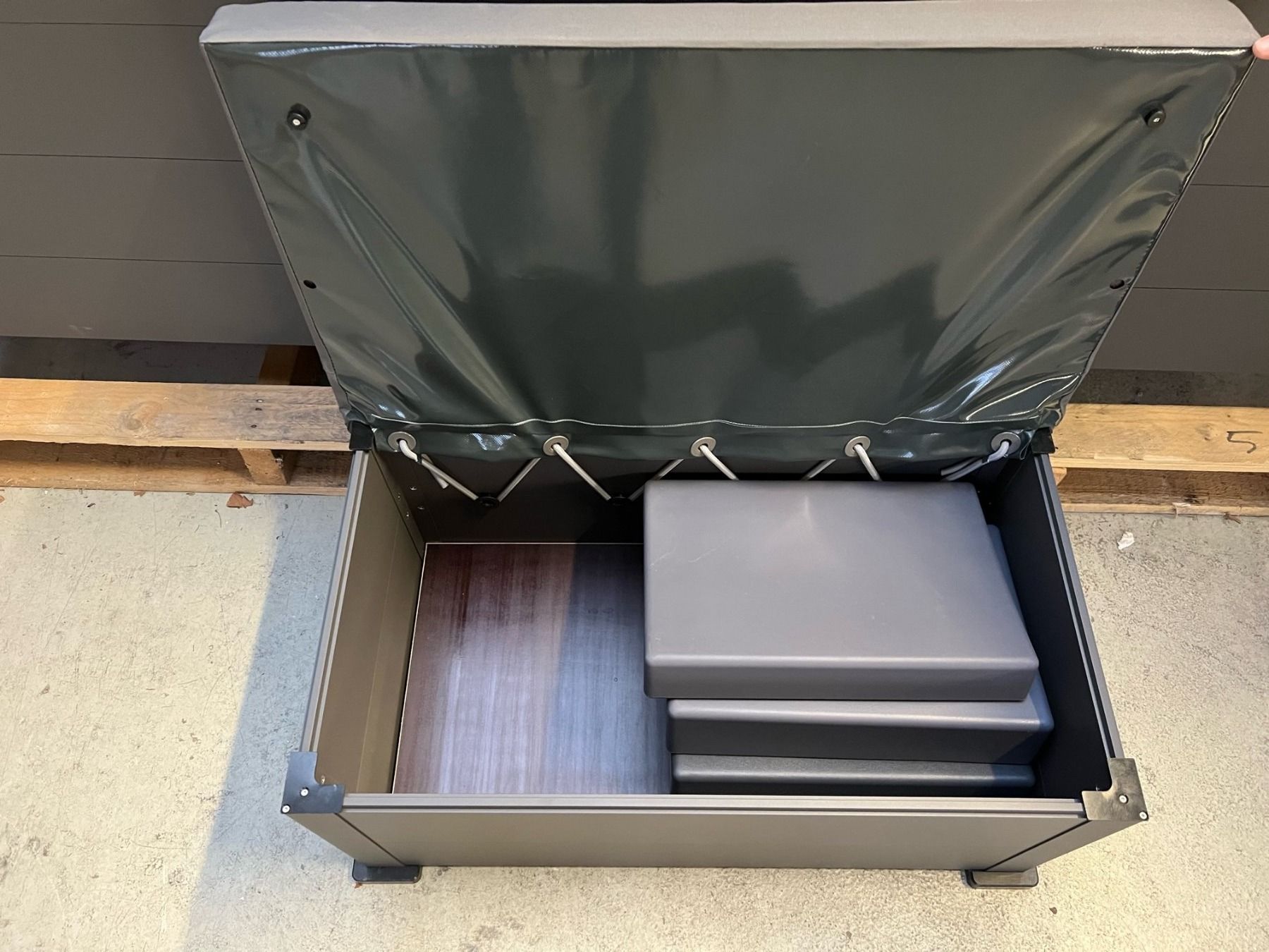 Bains à remous: Whirlpool Strato 2.1 Portable – Neuf avec emballage d'origine à Breitenbach par OJEB 7
