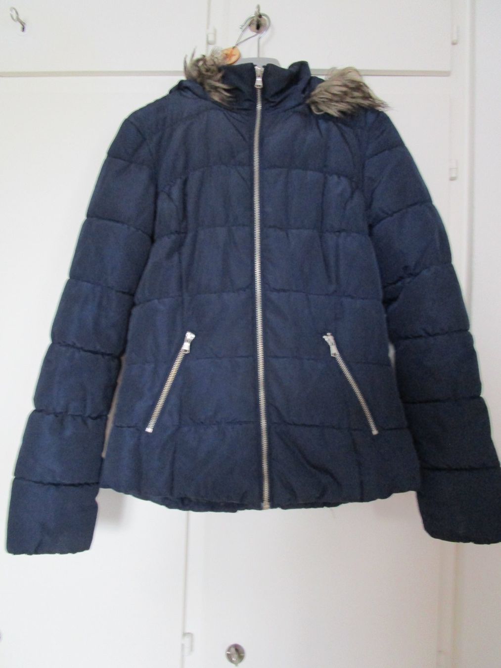 Jacken: Winterjacke dunkelblau – Gebraucht aus Langenthal von majarose