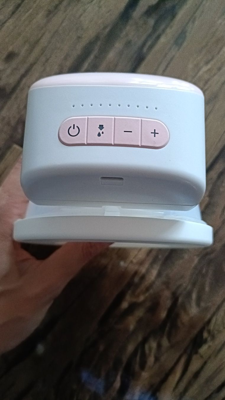 Accessoires pour allaitement: Hands-free Milchpumpe – D'occasion à Ruswil par kax_57k2 4
