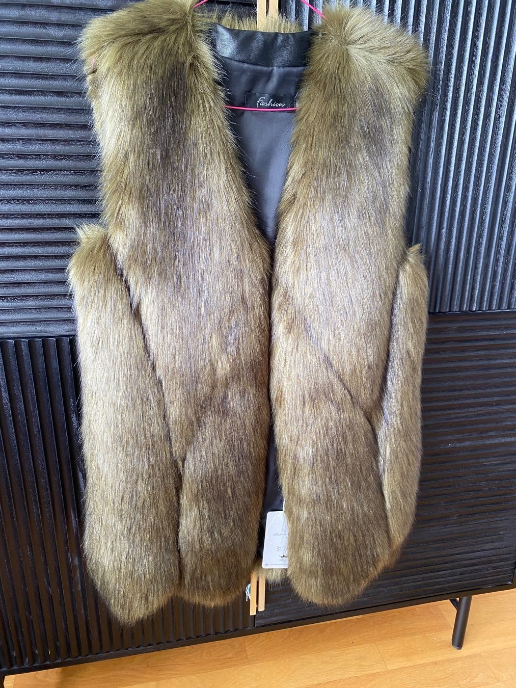 Gilet & Giacche senza maniche: Vest New size S – Nuovo e nell'imballaggio originale da Blonay venduto da art_7f87
