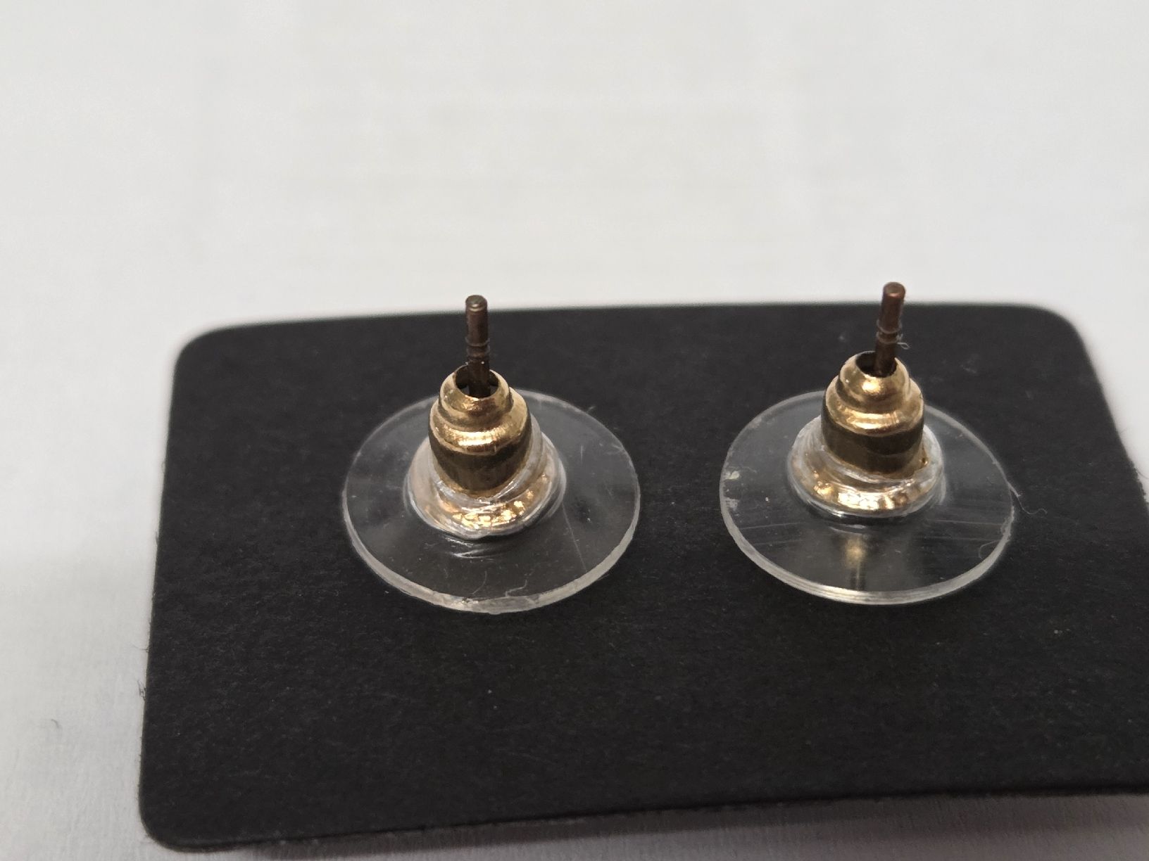 Ohrringe & -stecker: Elegante, funkelnde Ohrstecker 5mm – Neu (gemäss Beschreibung) aus Subingen von DENDLE20 1