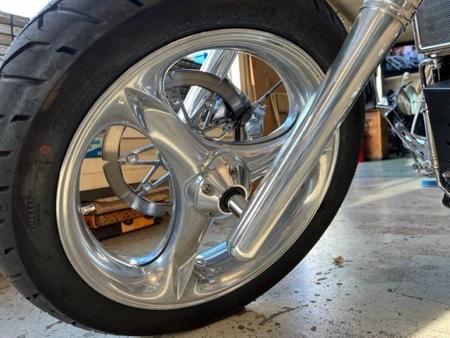 Suzuki Chopper: Suzuki Intruder VS 1500 mit wunderschönem Custom Umbau – Gebraucht aus Uhwiesen von Ghizzmo 7