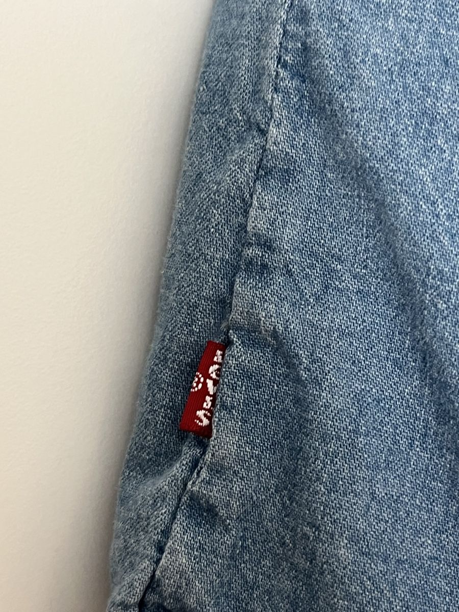 Levi's Blusen: Levi's Jeanshemd kurzarm Grösse XS – Gebraucht aus Frauenfeld von heyLani 4