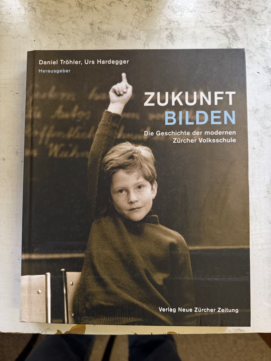 Libri: Volksschule: Zukunft Bilden – Usato da Dietikon venduto da Buchantiqdietikon