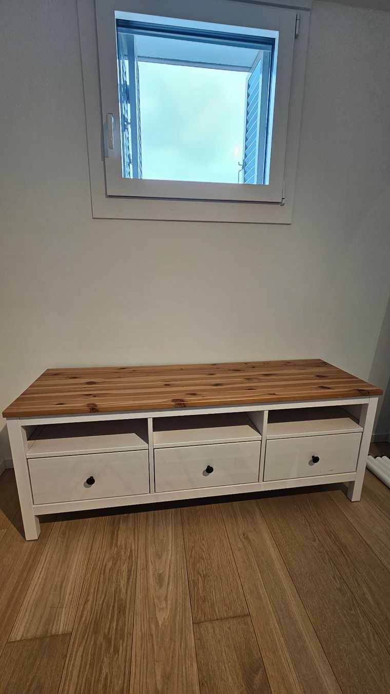 Ikea Mobili TV: Meuble TV – Usato da Lausanne venduto da jra_687c