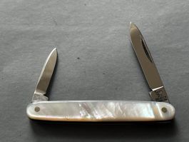 Altes kleines Perlmutt Sackmesser 59 mm - selten