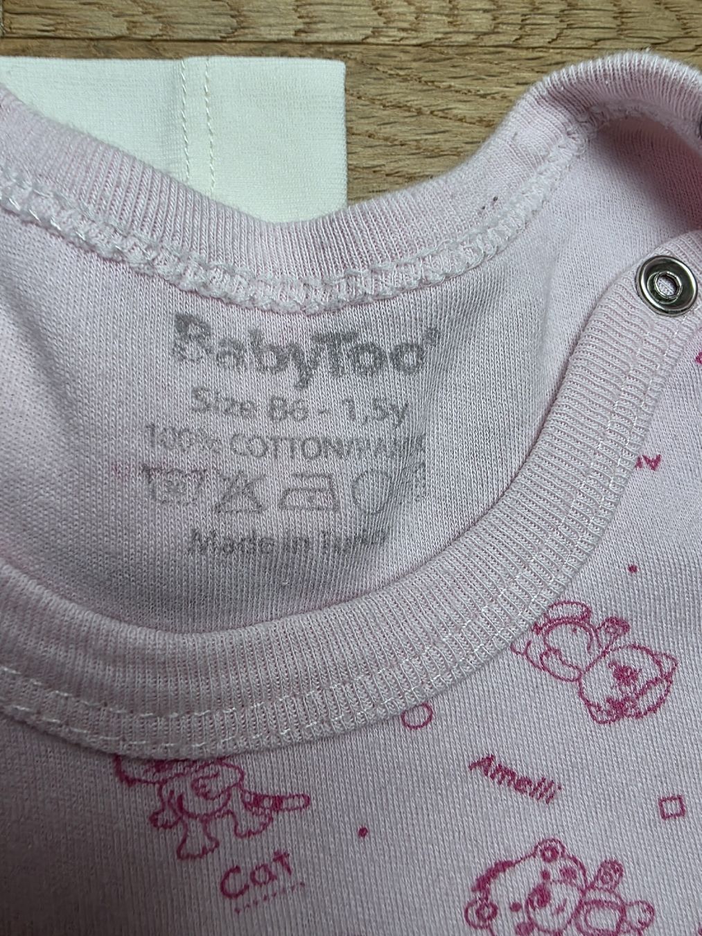 Lotti & Set di vestiti: Baby-Bodys Gr. 86, 3er Set Mädchen, – Usato da Toffen venduto da ver_x68f 4
