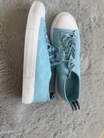 Juicy Couture Sneaker hellblau Grösse 38 guter Zustand