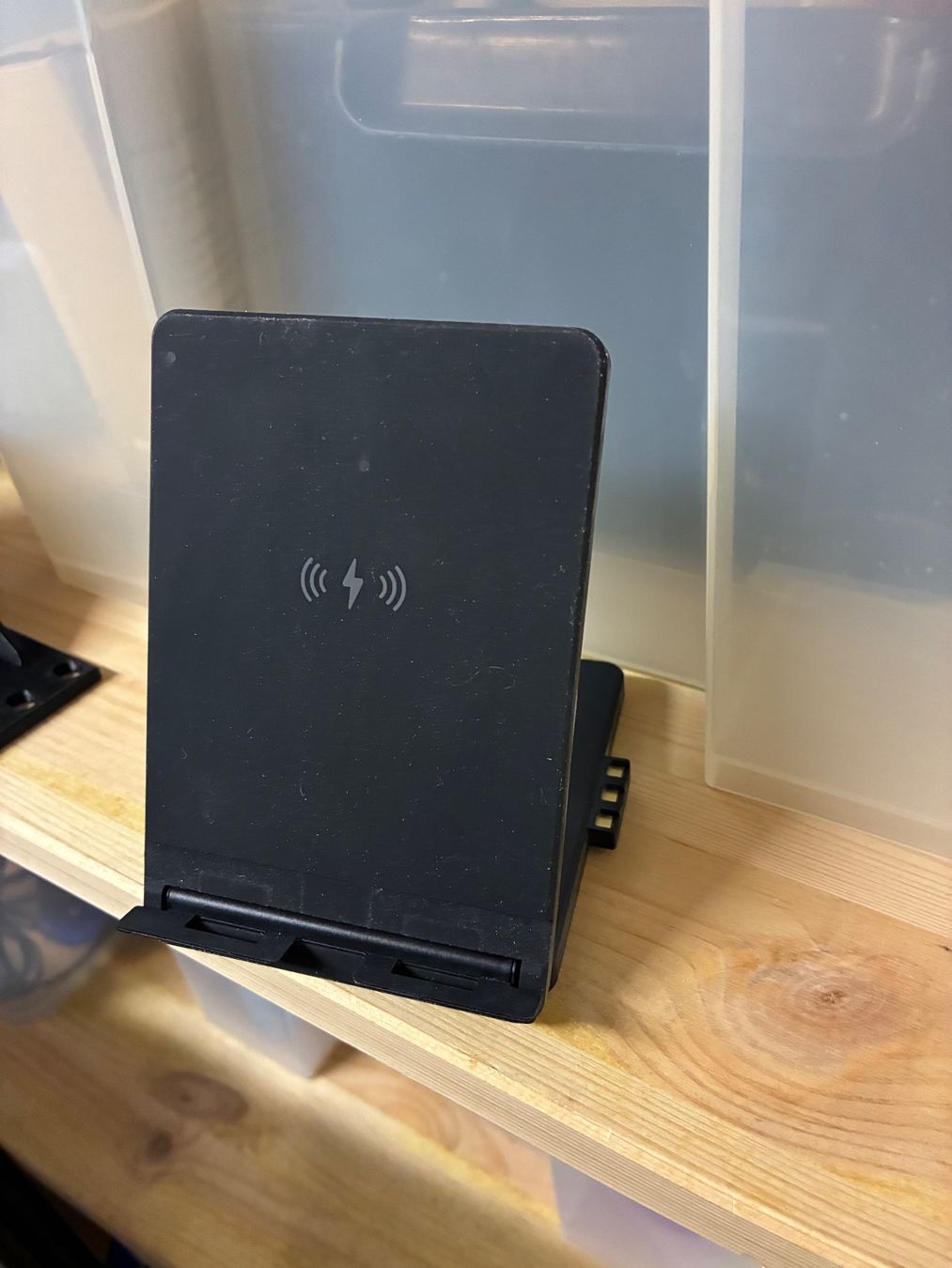 Ladegeräte: Yeahlink WHC60 Wireless Charger – Gebraucht aus Ostermundigen von Pady79