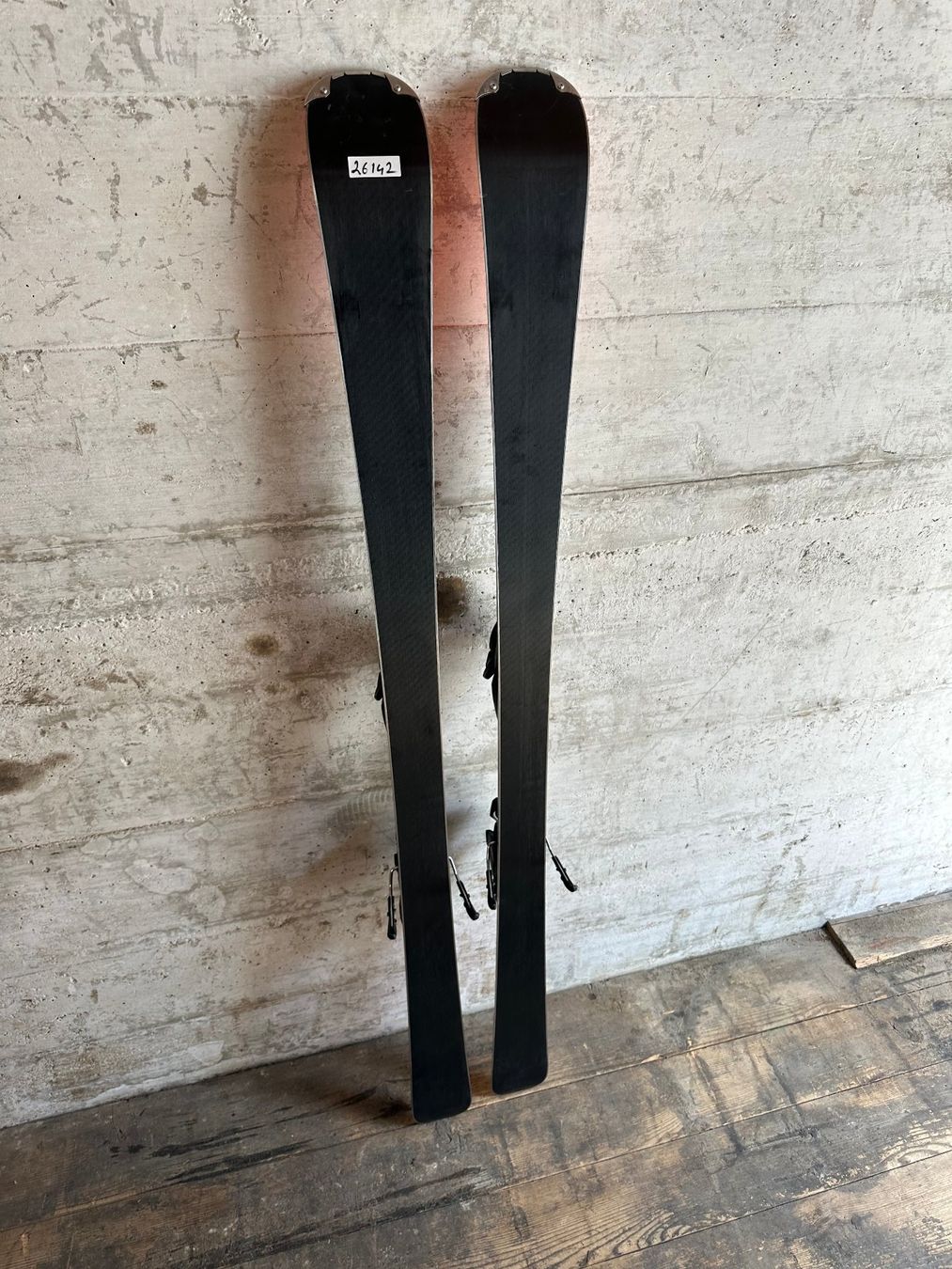 Blizzard Skis: Blizzard WCR Ski 153CM 2024 – Gebraucht aus Emmenbrücke von karkarkar 5