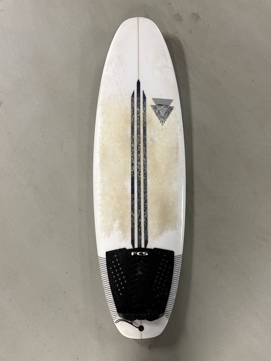 Planches de surf: Surfboard  – D'occasion à Arosa par Mirkoles