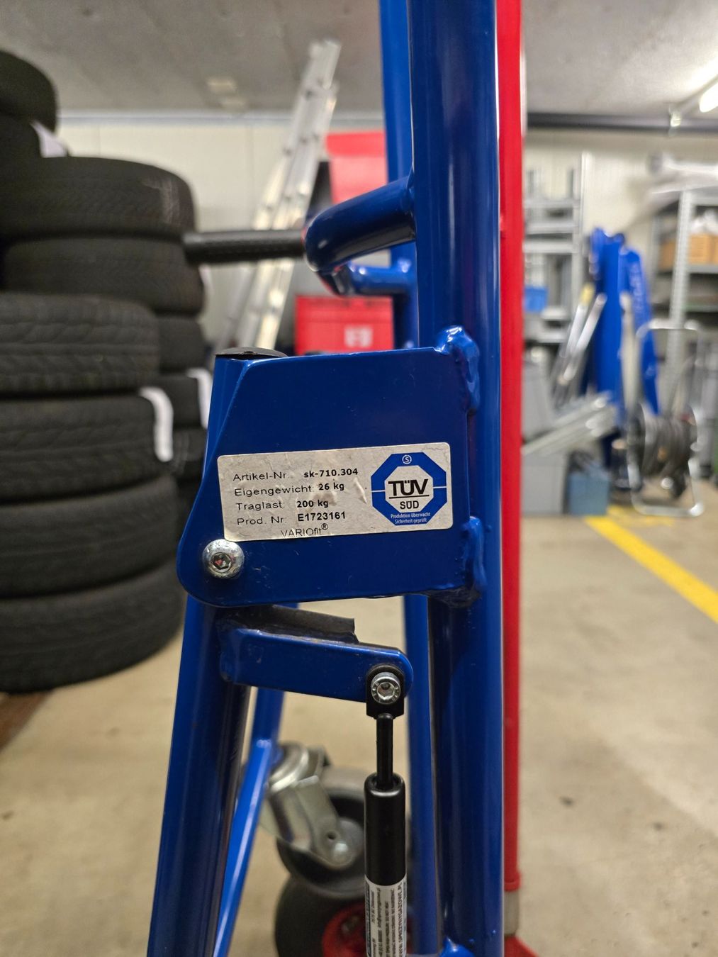 Tous les outils: Räderwagen – D'occasion à Fislisbach par adnan.arshad84 2