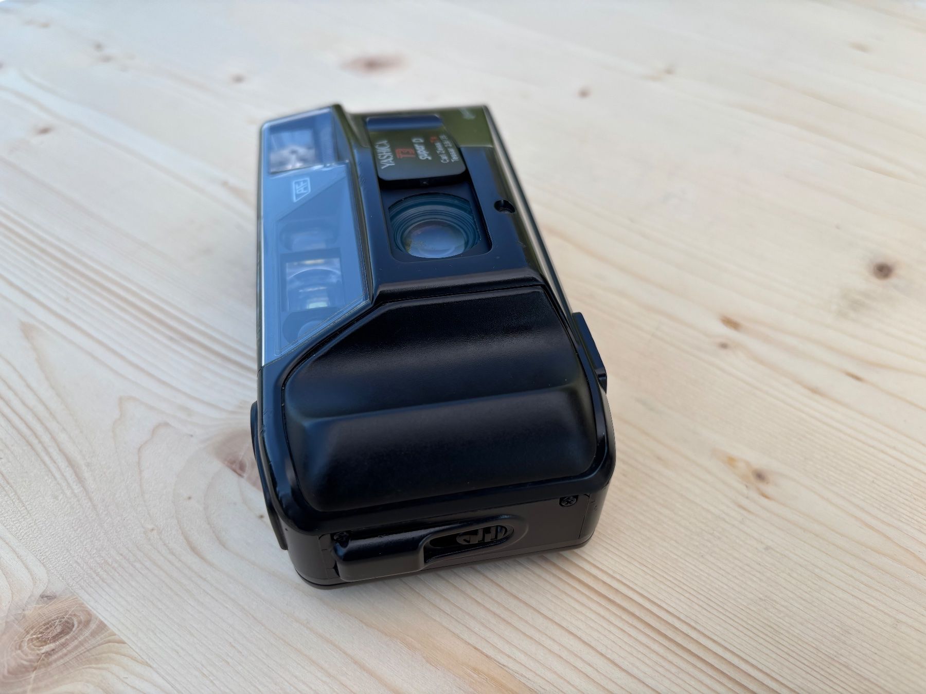 Yashica Kamera: Yashica T3 Super D – Gebraucht aus Feldbach von Olive1 2