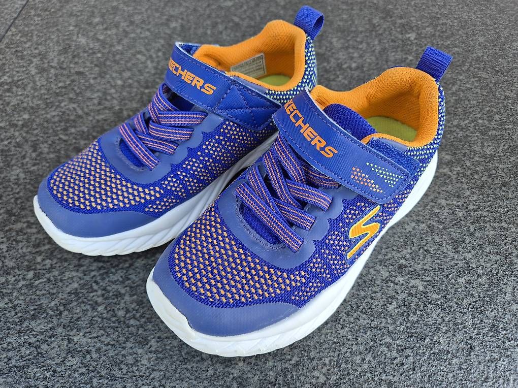 Skechers Schuhe für Jungen: Skechers Sneaker Turnschuhe Gr. 31 – Gebraucht aus Giswil von 0G6 2