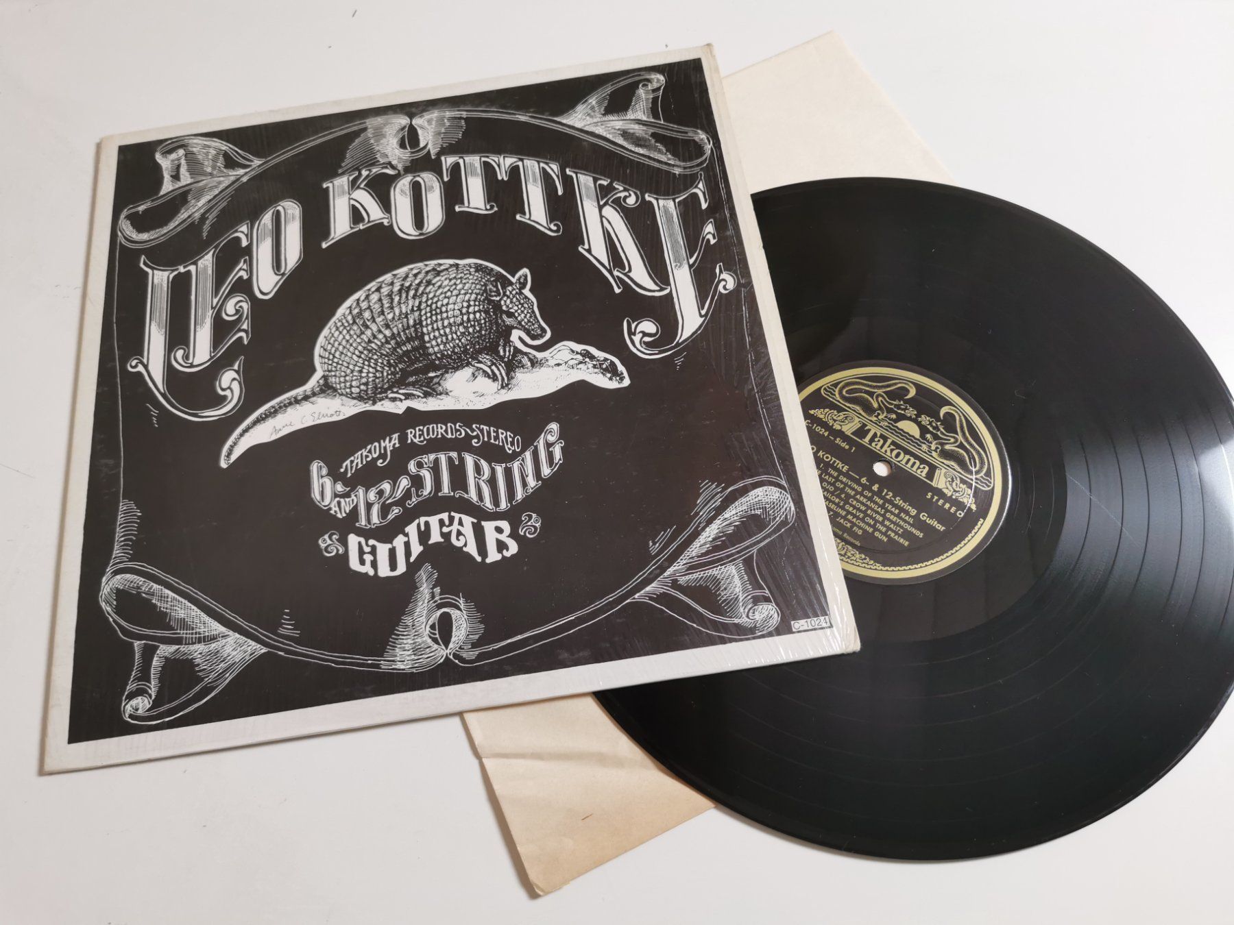 Dischi in vinile: LEO KOTTKE - 6 & 12 STRING GUITAR – Usato da Grafenried venduto da House-of-Oldies