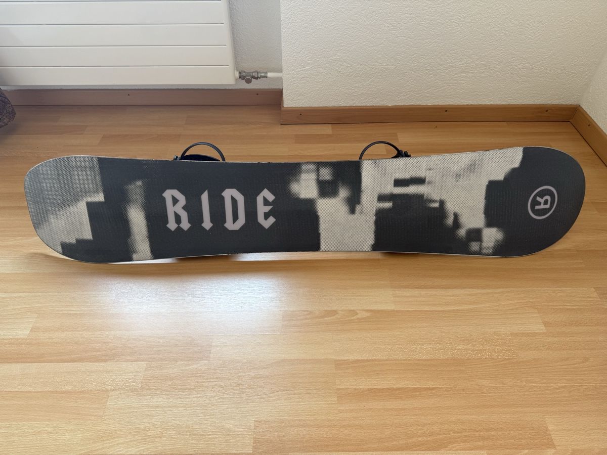 Ride Board: Snowboard Ride 92 mit Bindung Trilogy L 151 cm – Usato da Bellikon venduto da alinem323 1
