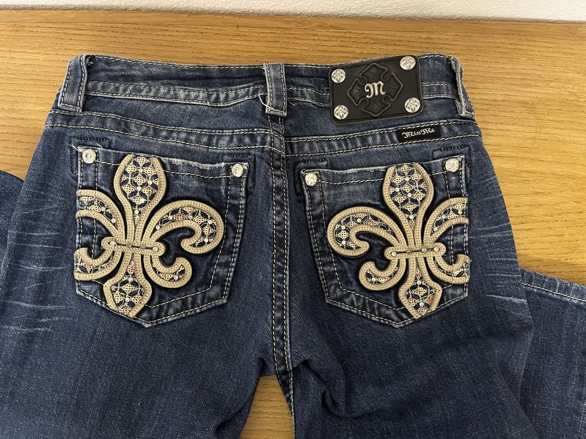 Jeans: MissMe Jeans 27 – Usato da Teufenthal AG venduto da Nanahu