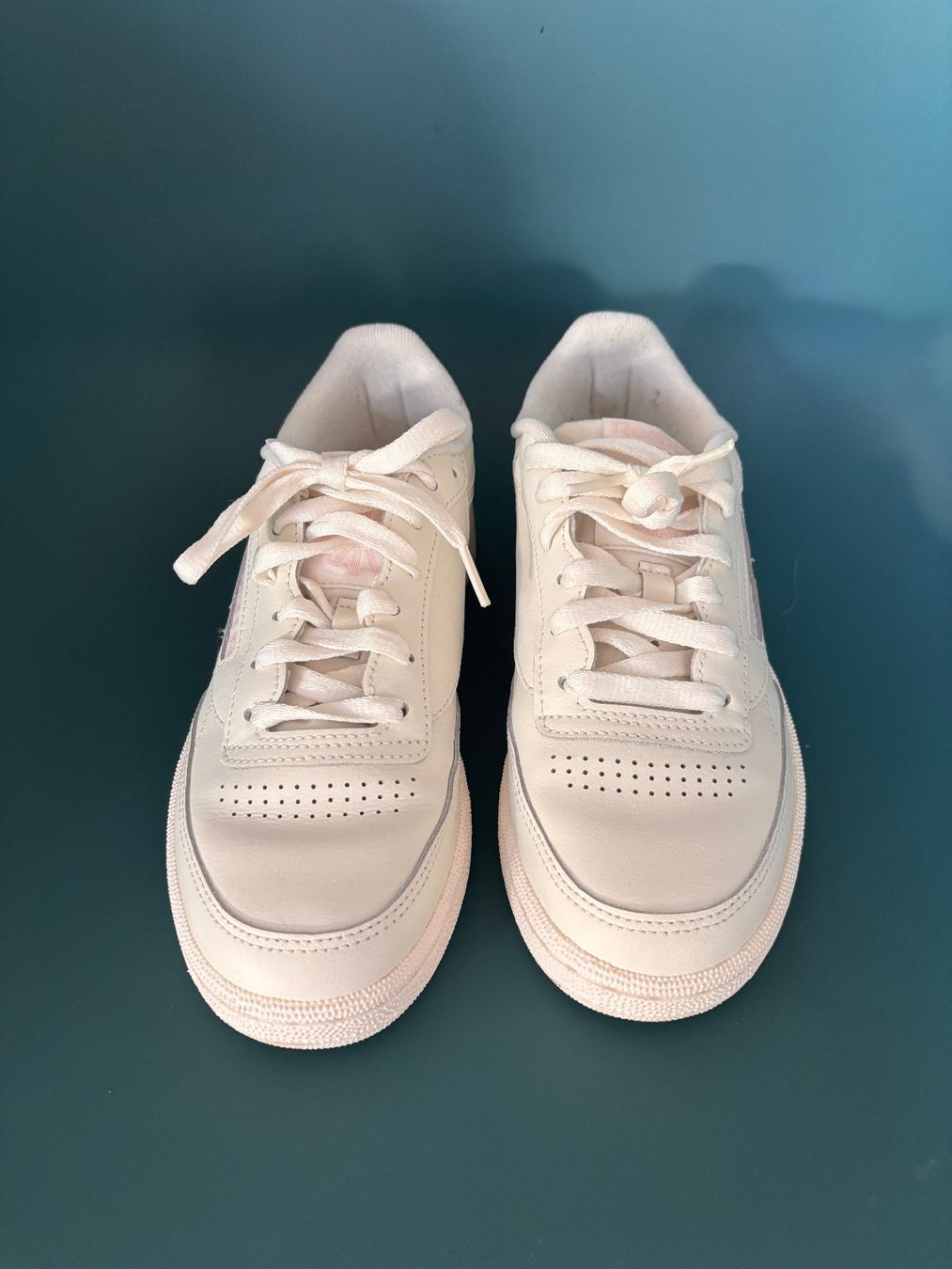 Reebok Scarpe da donna: Rebook Sneeker Gr. 38 - Damen – Usato da Dielsdorf venduto da Nlj2 1