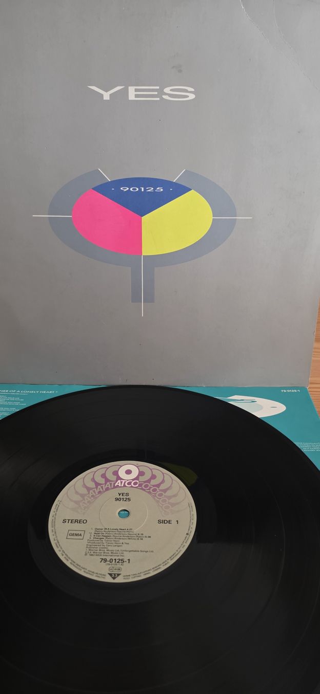 Dischi in vinile: YES 90125 Vg,Vg 1983 – Usato da Yvonand venduto da RF-VINYL