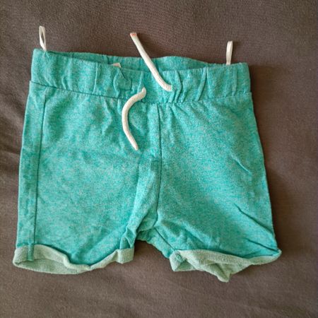 Shorts Grösse 80