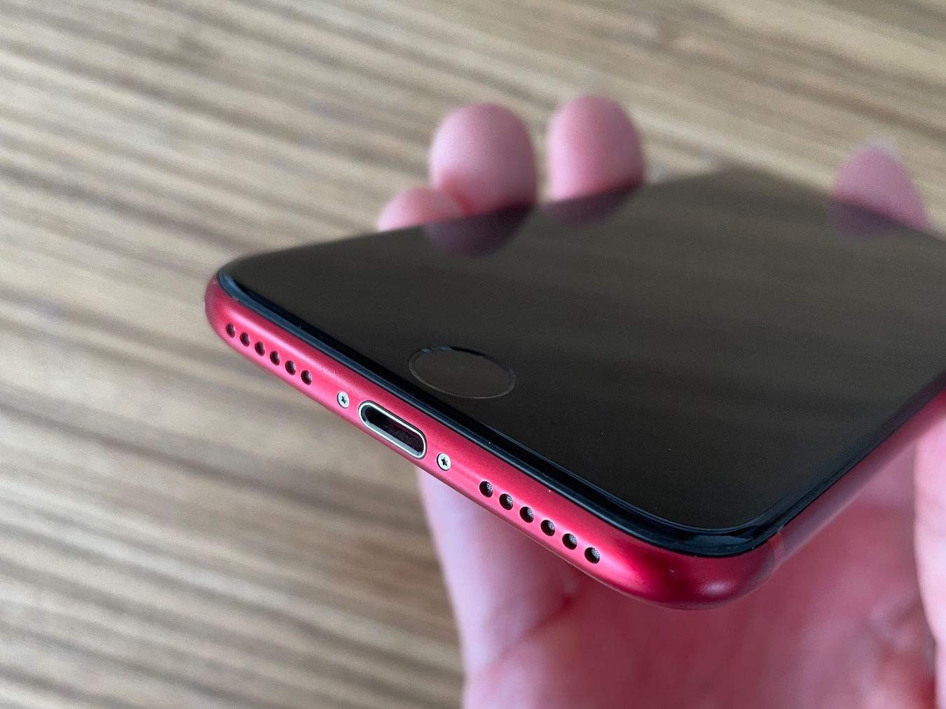 Apple Telefoni cellulari / Smartphones: iPhone SE 2. Gen. Rot komplett – Usato da Schänis venduto da BongoBingo 3