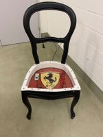 FERRARISTI hier ein must have Ferrari Stuhl mit Beleuchtung