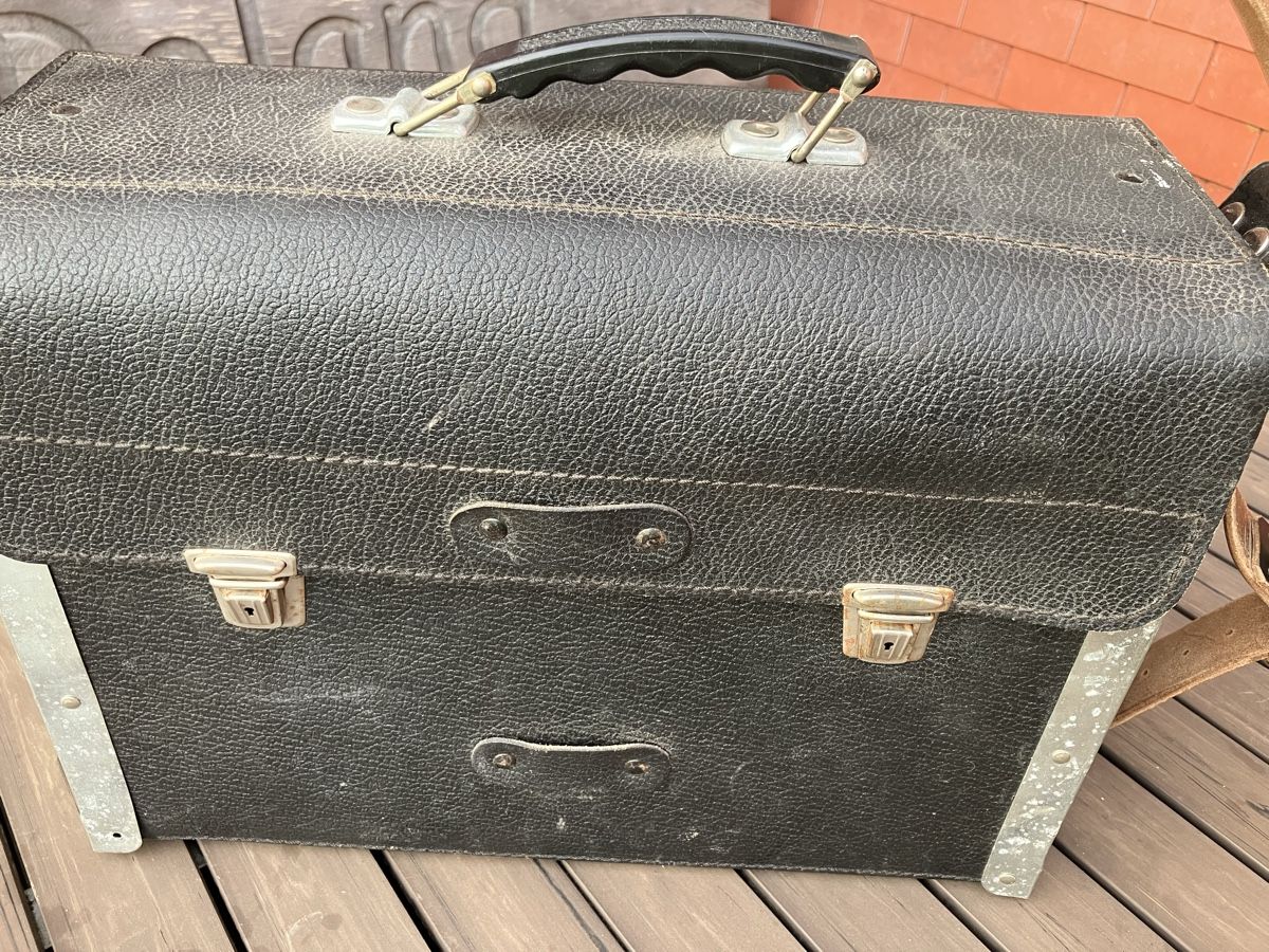 Tutti gli attrezzi: Werkzeugkoffer – Usato da Neftenbach venduto da 889095 7