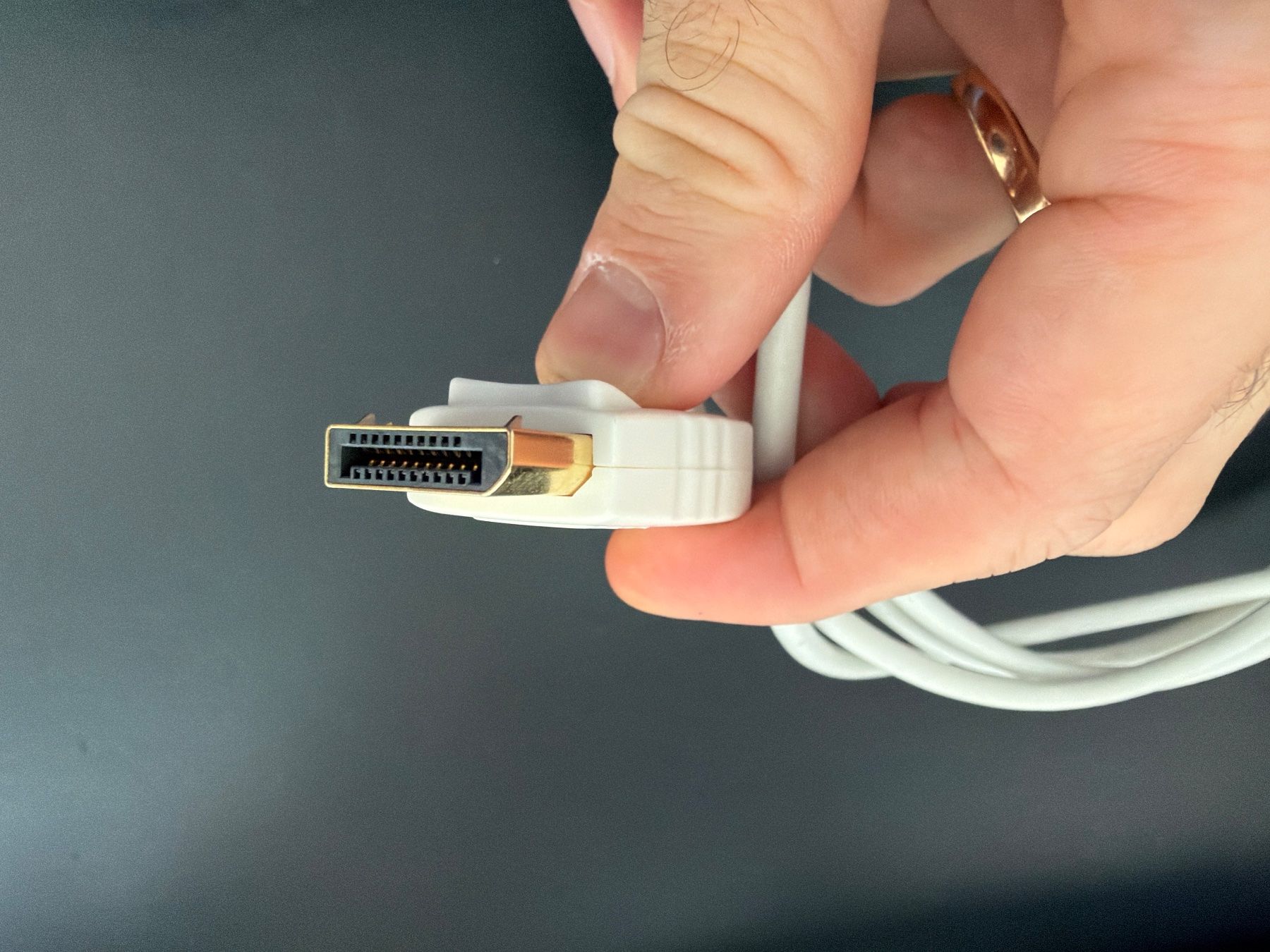 Kabel: Mini-Displayport zu Displayport Kabel (1.8m) – Gebraucht aus Dübendorf von Raphaelfuchs 1