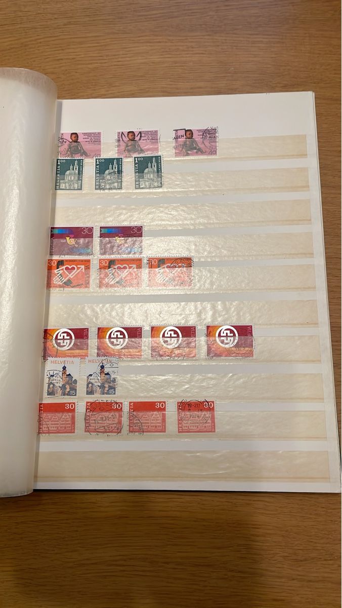 Tutti i francobolli: Briefmarkensammlung Schweiz und weitere Länder – Usato da Zürich venduto da spo_zxm7 1