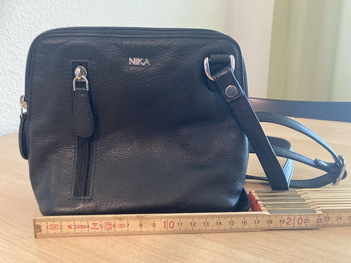 Borse da donna: Umhängetasche NIKA – Nuovo (secondo la descrizione) da Bern venduto da NAJAW85