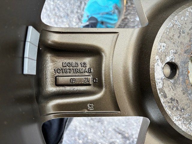 Jeep Pneumatici & Ruote complete: Aluräder Jeep Compass – Usato da Wittenbach venduto da 19DN73 5