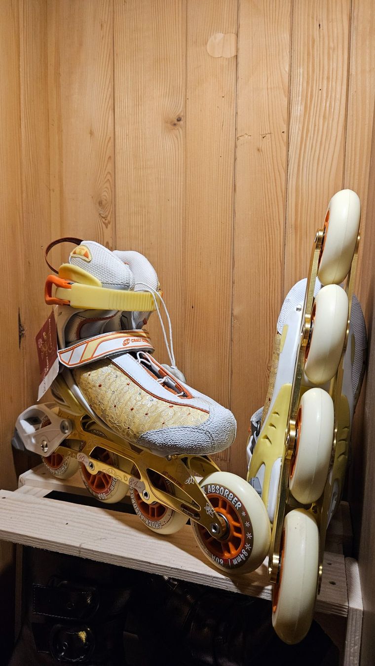 Pattini in linea & Pattini a rotelle: Inline Skates Grösse 37 – Usato da Finsterwald LU venduto da zabryna 1