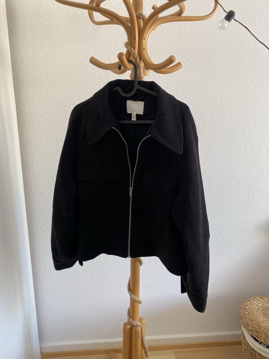 H&M Giacche: Schwarze Übergangsjacke von H&M, Grösse M – Usato da Basel venduto da val_t8jm