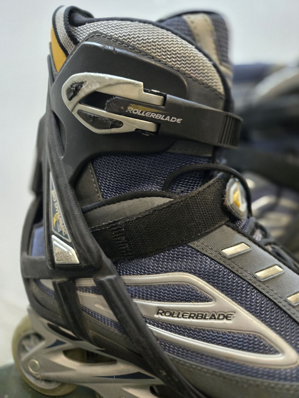 Pattini in linea & Pattini a rotelle: Patins Rollerblade Astro CX taille 42 bon état – Usato da Genève venduto da xso_dm5n 7