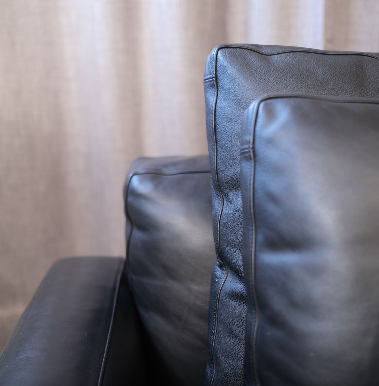 Flexform Divani: Flexform Soft Dream Sofa / 3 Seater by Antonio Citterio – Usato da Bern venduto da Zmodern_CON 7