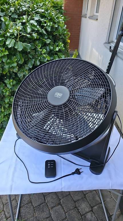 Ventilatoren: CFG Black Circle 450 Bodenventilator 45 cm – Gebraucht aus Dornach von IP5 2