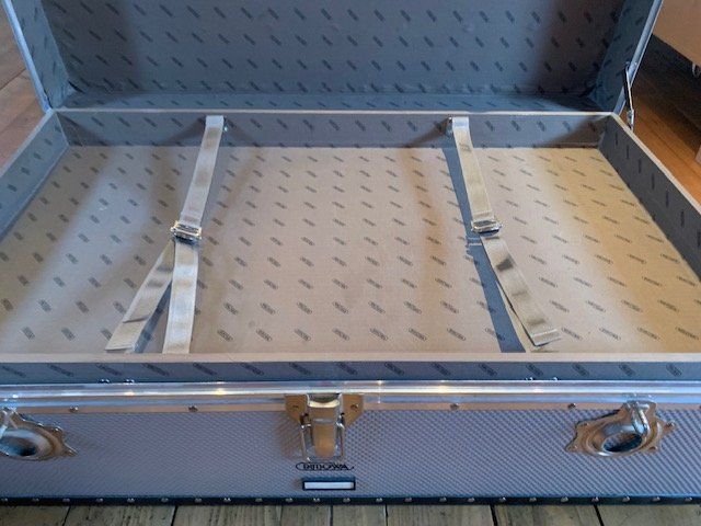 Rimowa Valigie: Rimowa Alukoffer XL Designklassiker – Usato da Untersiggenthal venduto da Ophus