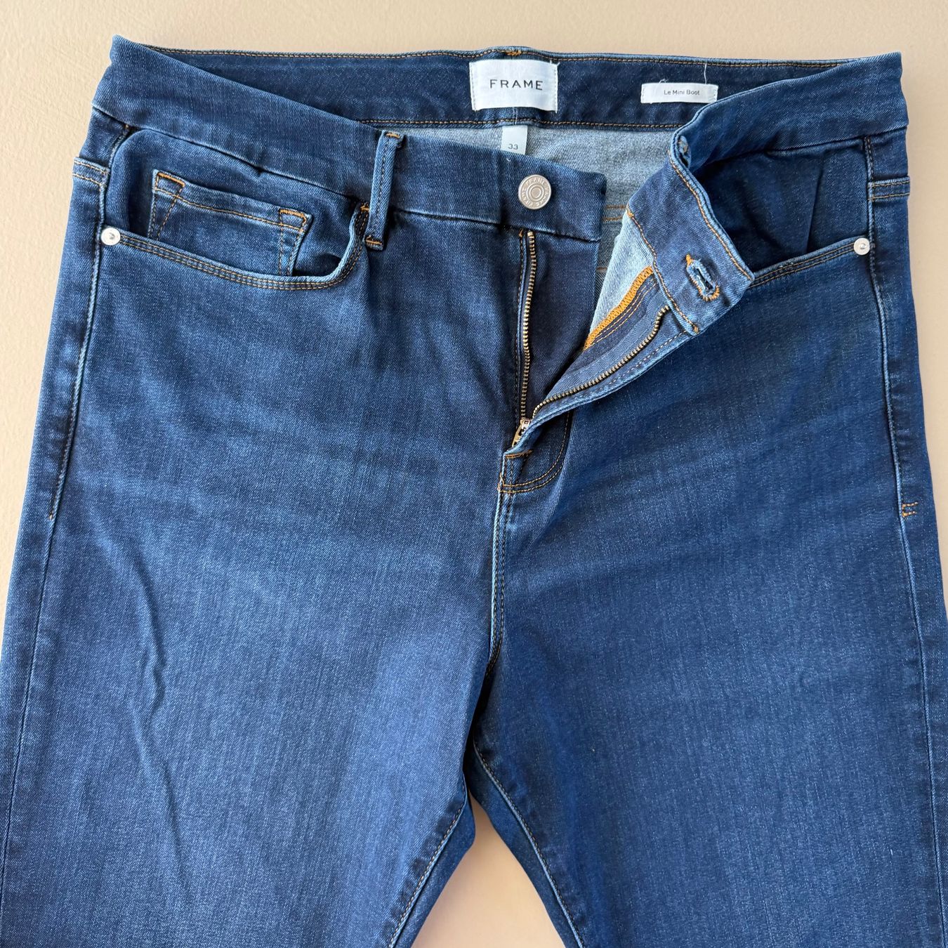 Jeans: FRAME „Le Mini Boot“ Jeans 💙 – Gebraucht aus Zürich von ClosetQueen 2