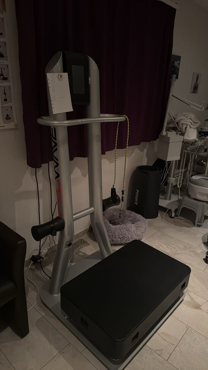 Hometrainer: Prowave 9.00 Silber Profie Vibroplatte – Nuovo (secondo la descrizione) da Seewen SO venduto da Muggi3 3