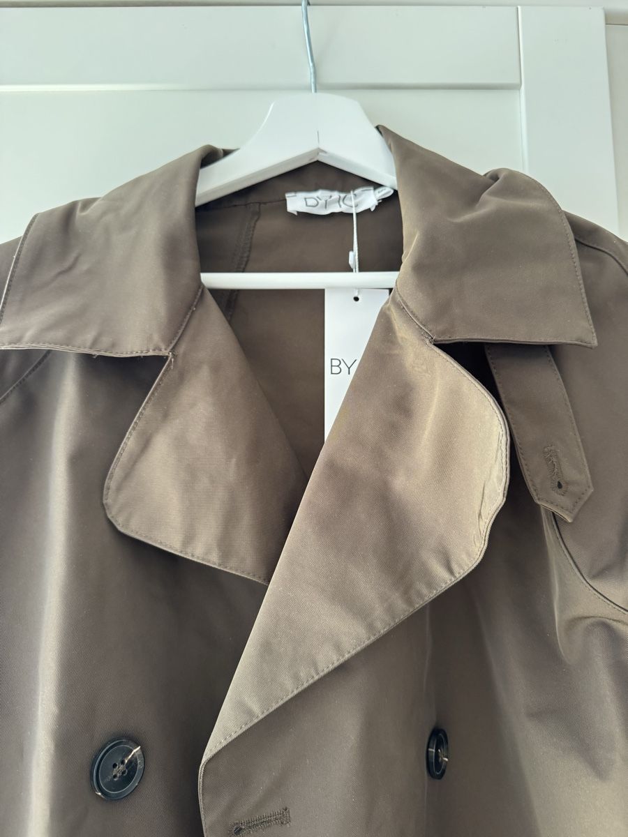 Vestes: Trenchcoat – Neuf (Voir description) à Turgi par eiiinalem 1