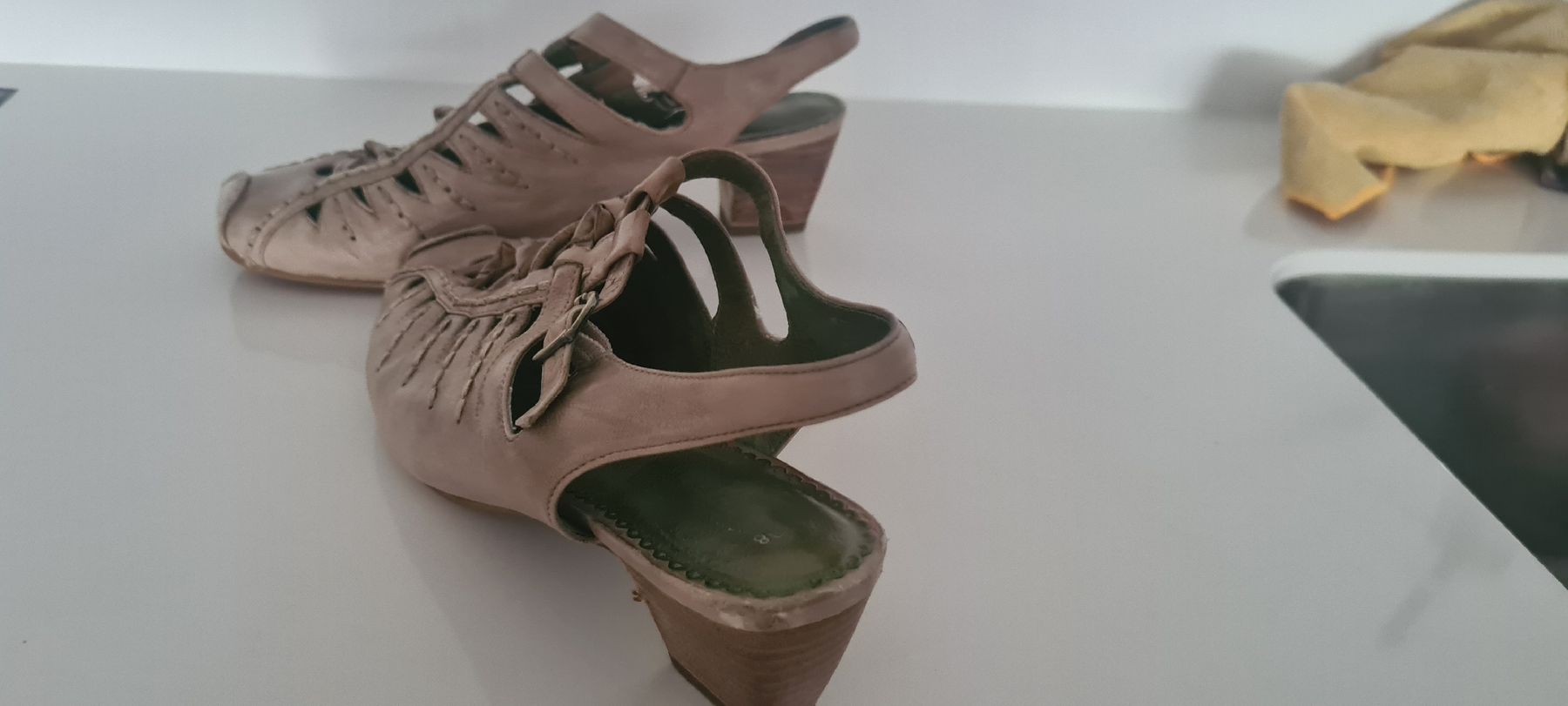 Tamaris Scarpe da donna: Sommer Absatzschuh  Gr 38 – Usato da Steinen venduto da turbogeiss99 5