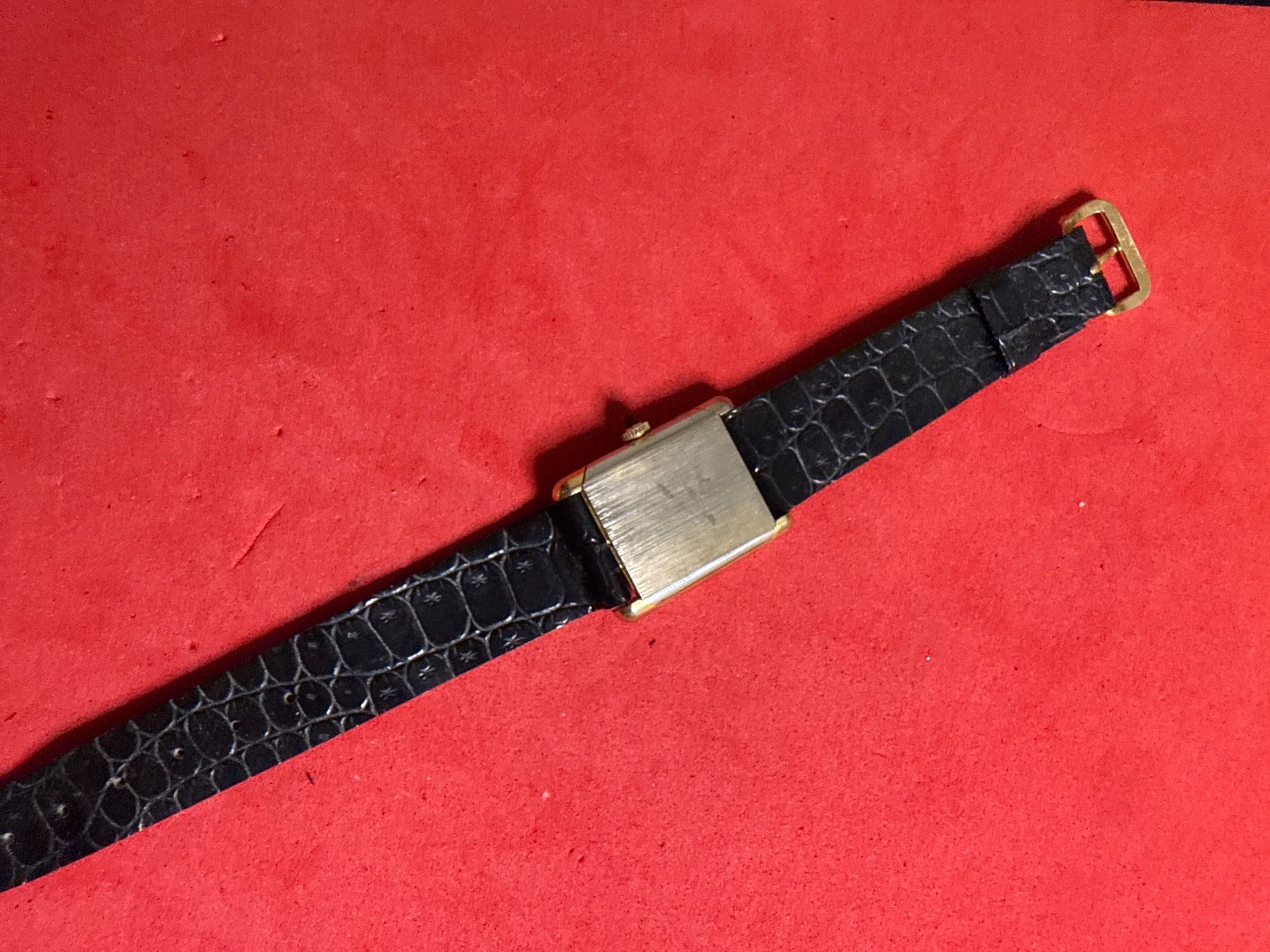 Uhren: Evilard Tank Handaufzug 24 mm – Gebraucht aus Pfeffingen von Allhandelklgwatches 4