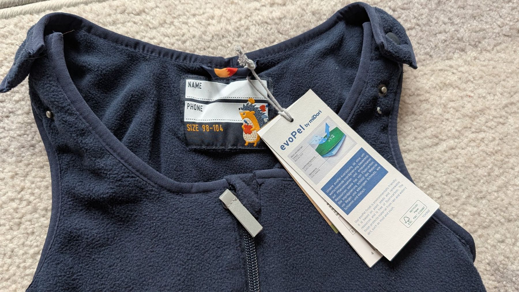 Tchibo Pantalons: Gefutterte Regenhose Tchibo 98/104 – Défectueux à Adliswil par edi_5m7l 2