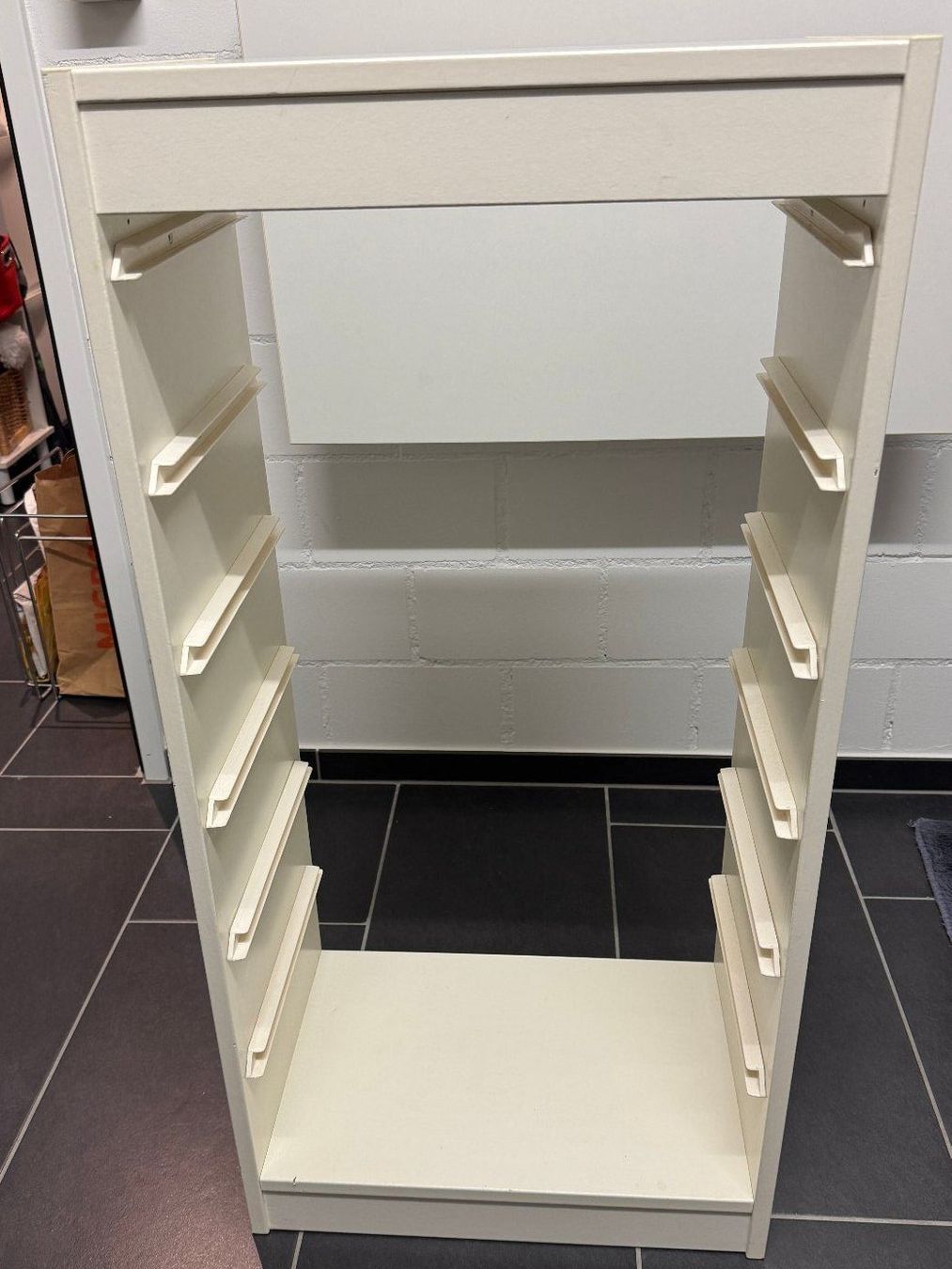 Ikea Scaffali: IKEA Trofast weiss mit 3 Boxen – Usato da Würenlos venduto da CaSteSeNievis