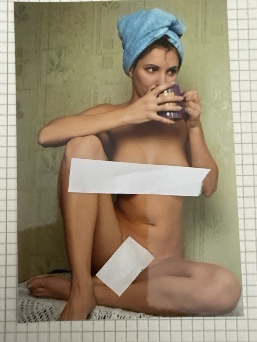 Poster & Bilder: Erotisches Foto  – Neu (gemäss Beschreibung) aus Neukirch (Egnach) von Maxi2009