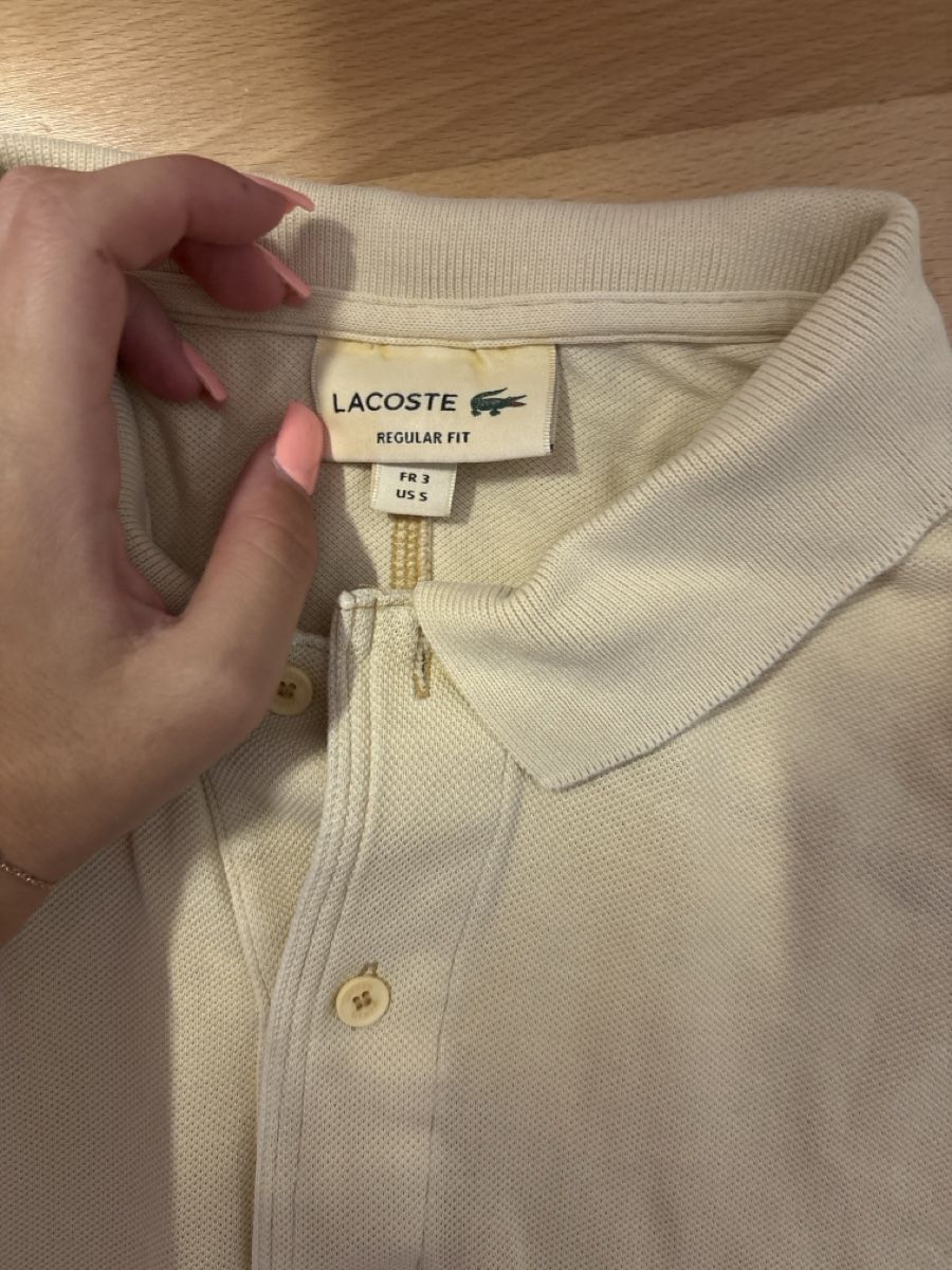 Polo-Shirts: Polohemd Lacoste Regular Fit Grösse S hellbeige – Gebraucht aus Niederglatt ZH von lau_2co 1